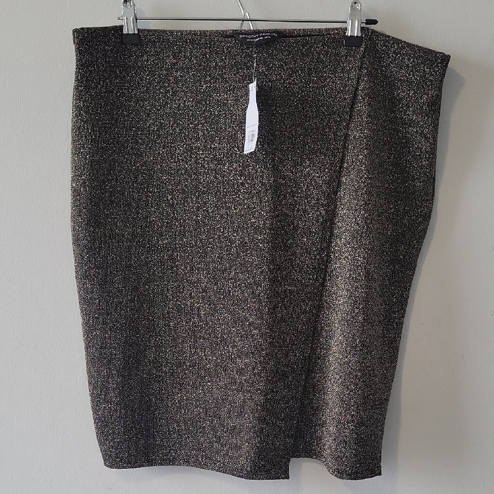 Elegant Black Skirt